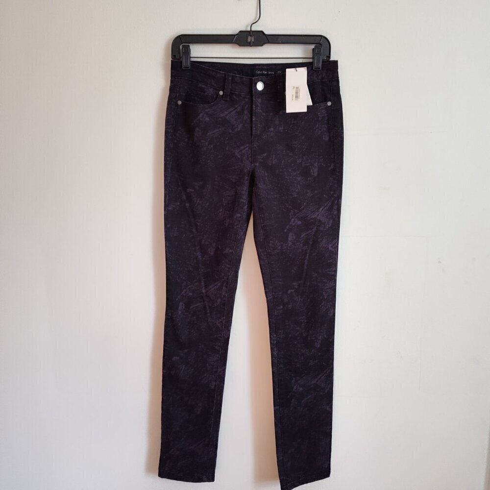 Ladies SZ 4/27 Calvin Klein Black/Purple Skinny Jean